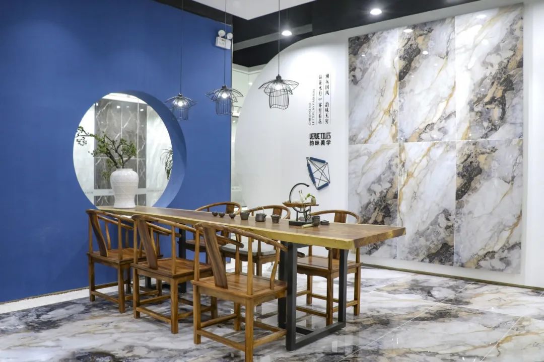神韻磁磚展廳全新升級，鋒芒綻現，只等您來！